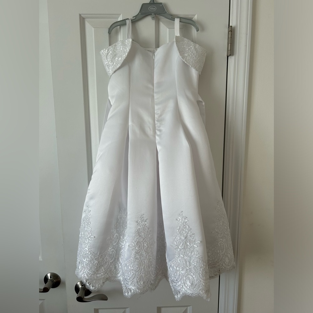 US ANGELS communion/flower girl off shoulder dress - Picture 4 of 4